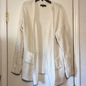 Rue 21 Ladies Sz lg cardigan